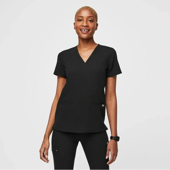 Figs Casma Three Pocket Scrub Top Size Extra Small Black - Picture 1 of 6